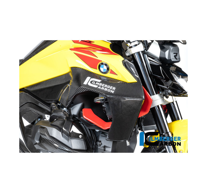 Habillage de sortie d'air droit carbone pour R 1300 R