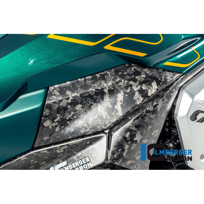 Flanc de réservoir haut droit carbone pour R 1300 GS