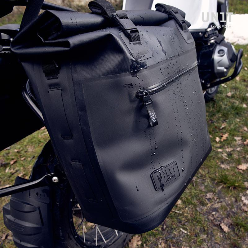 Khali TPU side panniers, 35L–45L, with lockable mounts and brackets for the F 900GS ADV – L'atelier Bleu Motostore