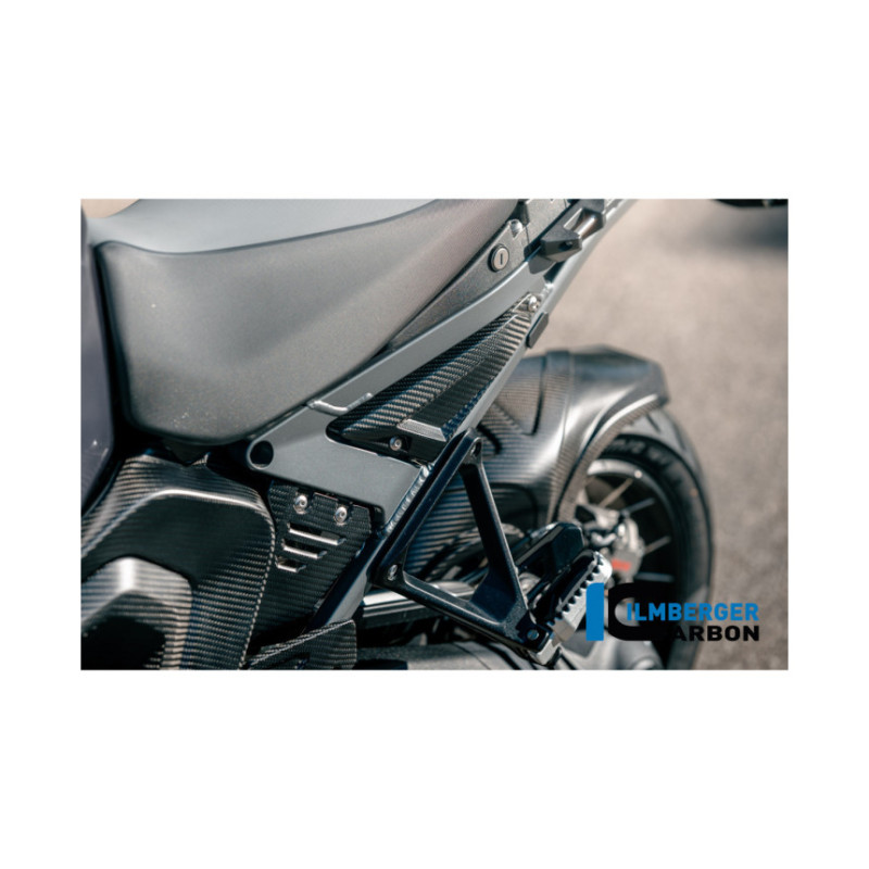Couvercle de cadre arrière gauche carbone pour R 1300 GS Adventure
