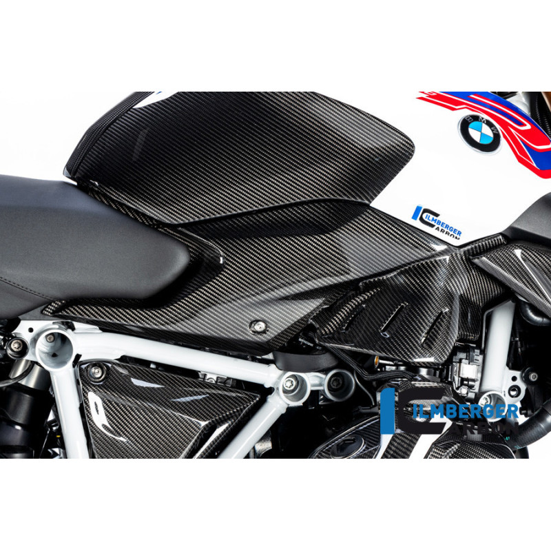 Flanc de réservoir bas droit carbone pour BMW R 1250 R | Ilmberger Carbon