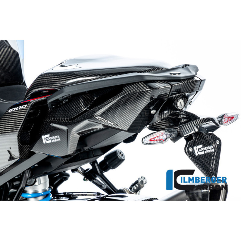 Habillage de boucle arrière gauche carbone pour BMW M 1000 XR | Ilmberger Carbon