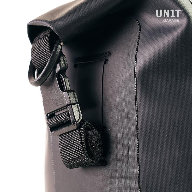 Sacoche latérale Khali en TPU 20L-26L + support droit pour F 900GS - L'atelier Bleu Motostore