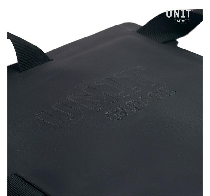 Adjustable Hypalon pannier rack + left-hand bracket for the F 900GS – L'atelier Bleu Motostore