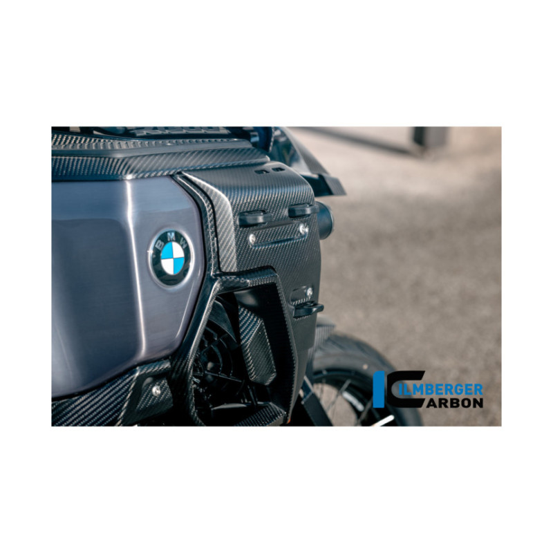 Habillage de radiateur droit percé carbone pour R 1300 GS Adventure