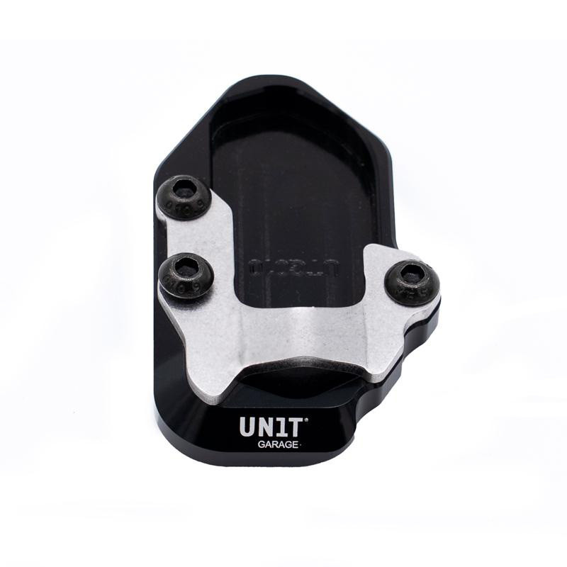 Side stand extension + 5mm height increase for R 1300GS/GSA - L'atelier Bleu Motostore
