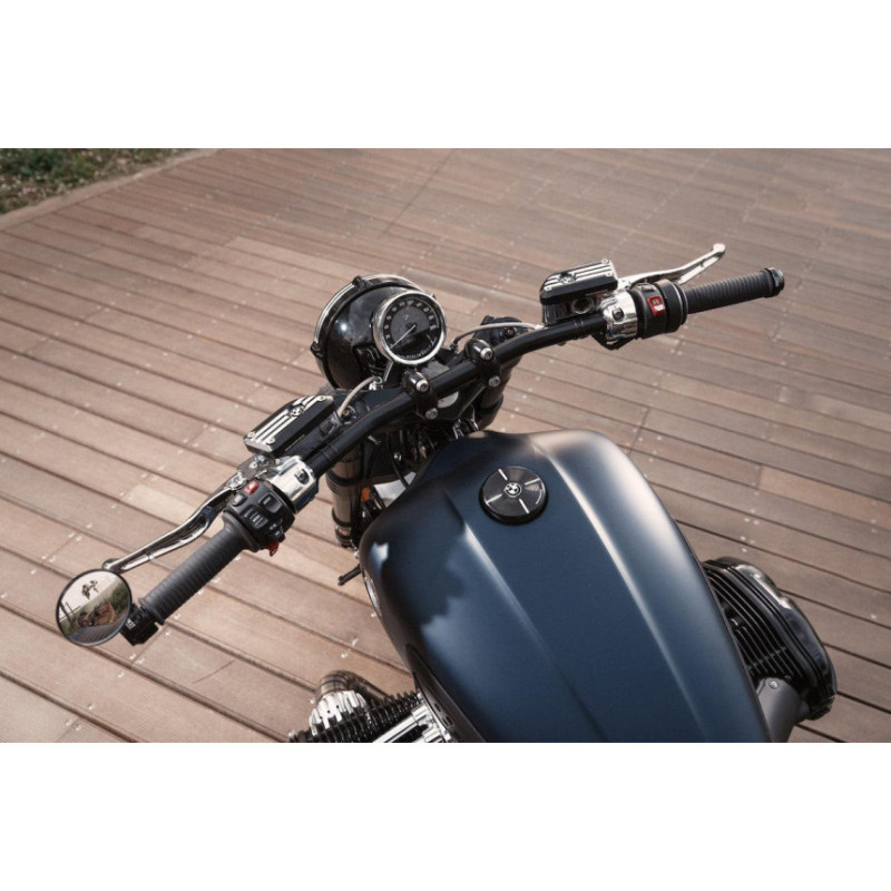Drag Bar Handlebars for the R 18 – L'atelier Bleu Motostore