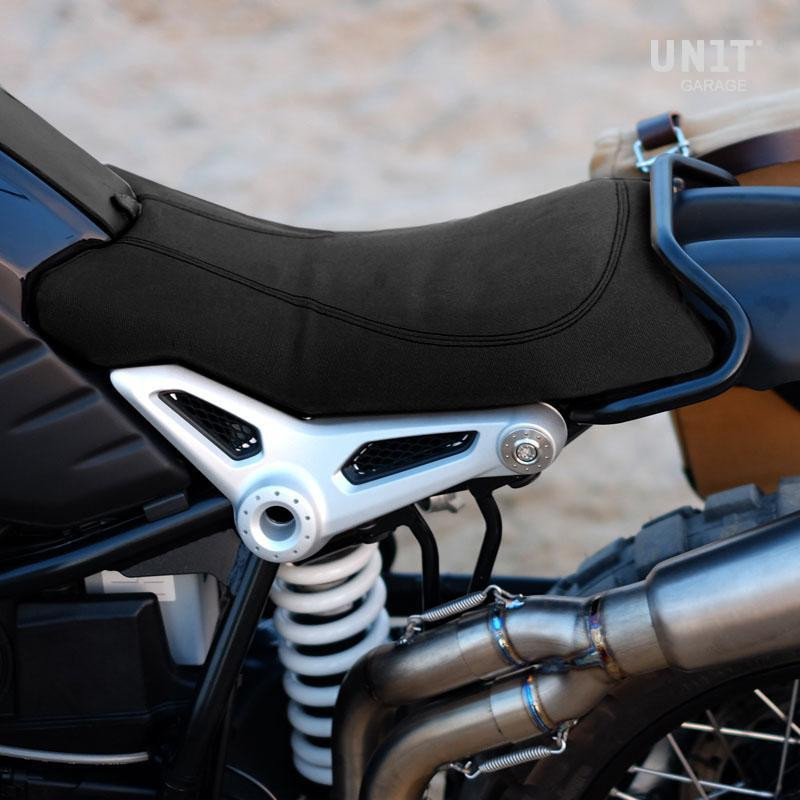 Leather rider’s seat with rear mudguard for the R nineT – L’atelier Bleu Motostore