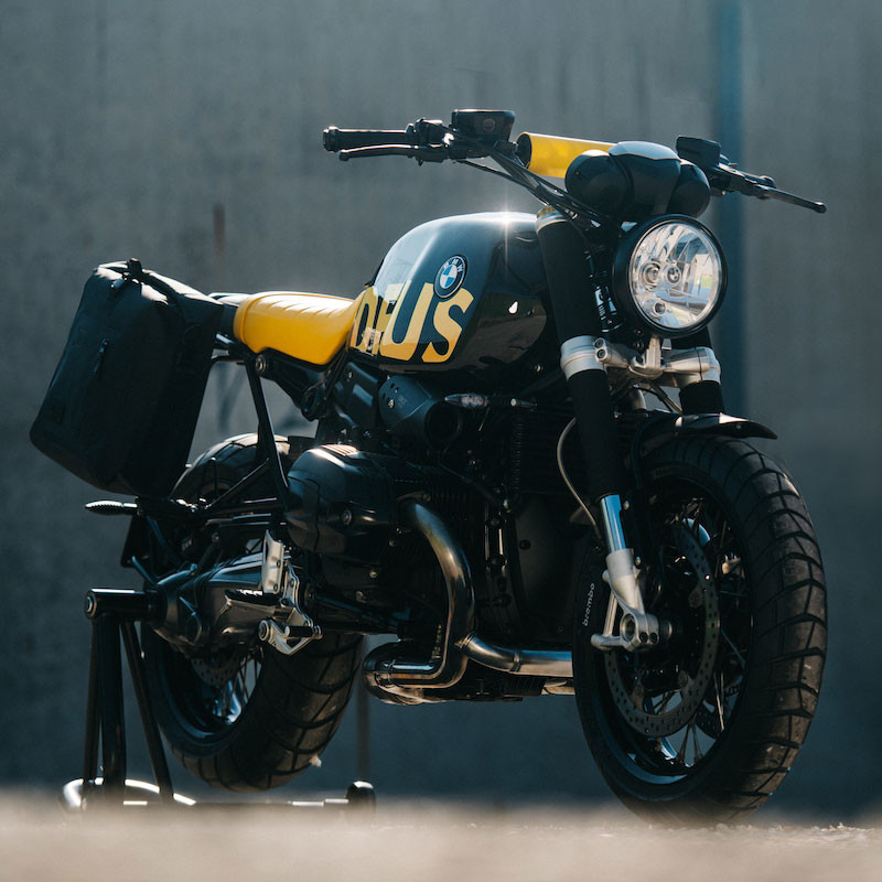 Deus Street fuel tank kit in black for the R nineT – L'atelier Bleu Motostore
