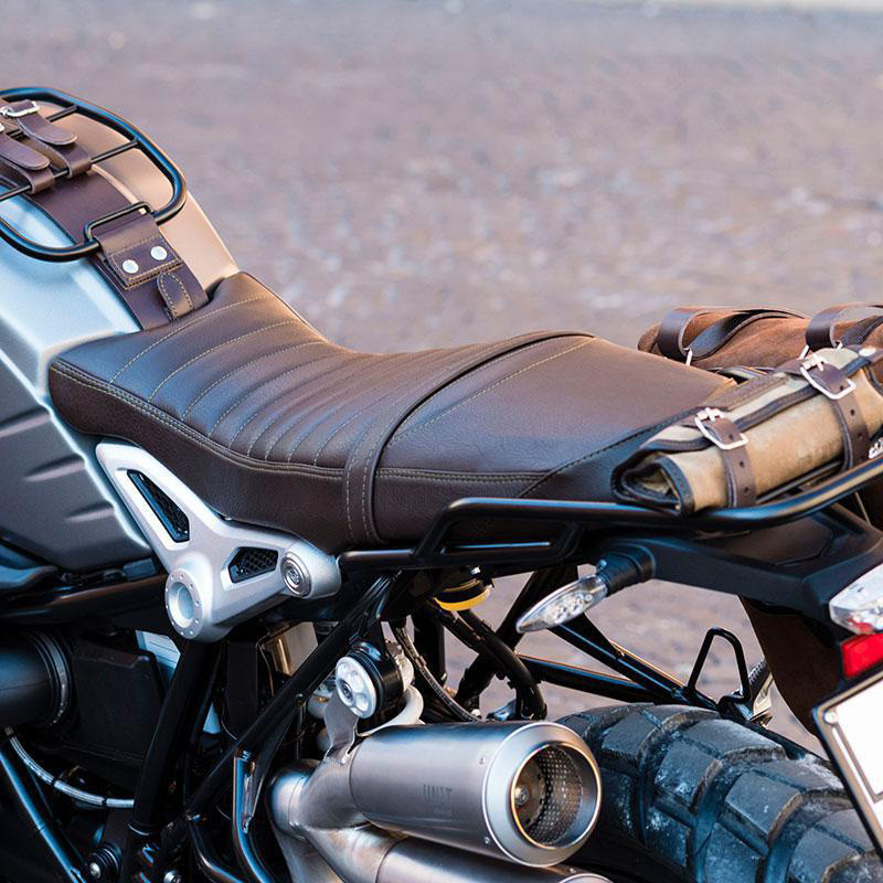Selle biplace en cuir pour R nineT - L'atelier Bleu Motostore