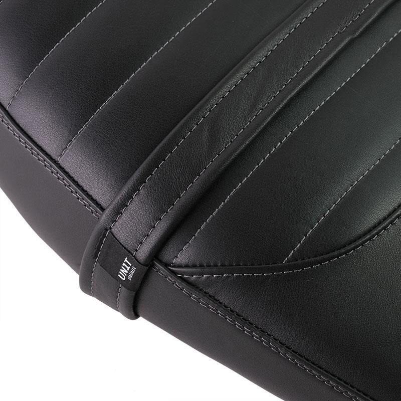 Two-seater leather seat for the R nineT – L'atelier Bleu Motostore