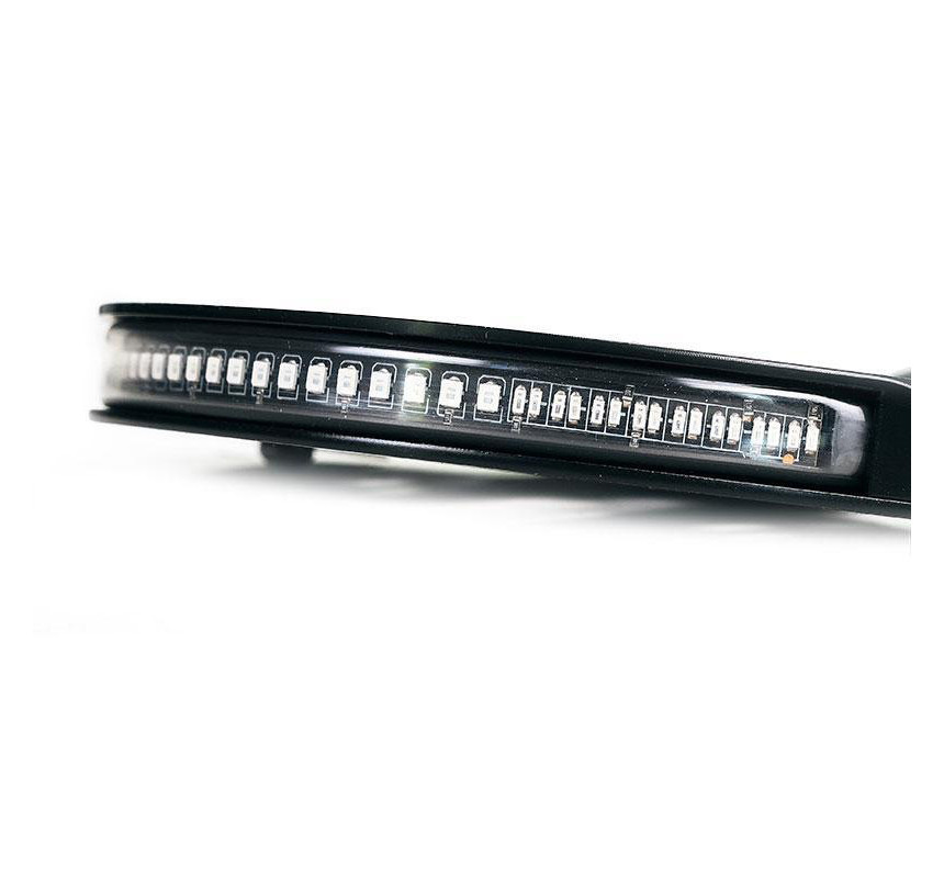 Integrated LED rear light for the R 18 – L'atelier Bleu Motostore