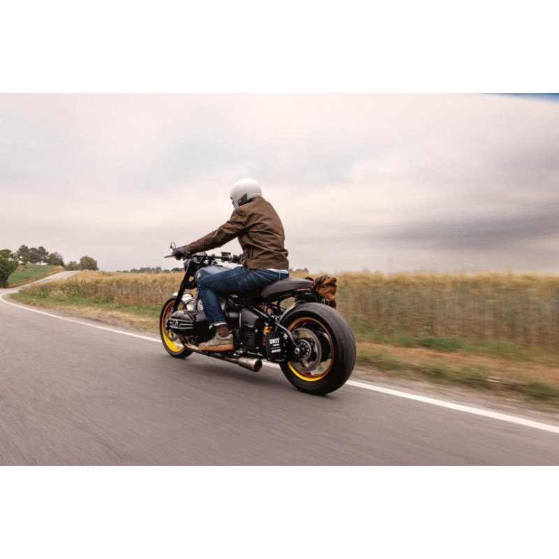 Integrated LED rear light for the R 18 – L'atelier Bleu Motostore