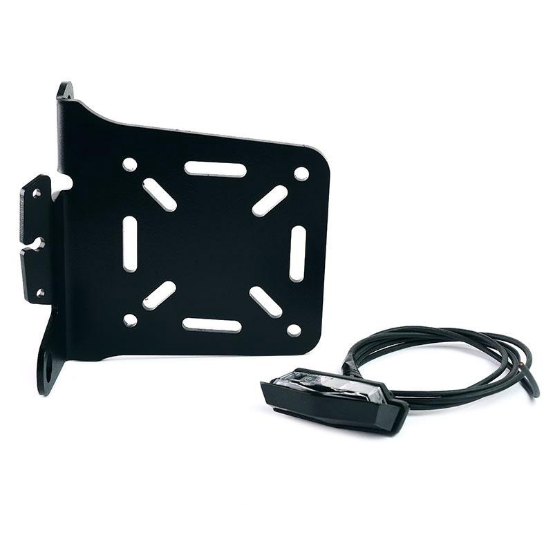Support latéral d'immatriculation pour R 18 - L'atelier Bleu Motostore