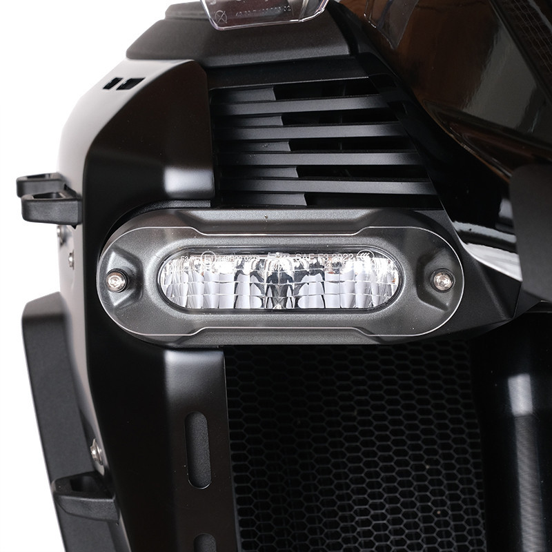 Genuine additional headlight guards for the R 1300GS – L'atelier Bleu Motostore