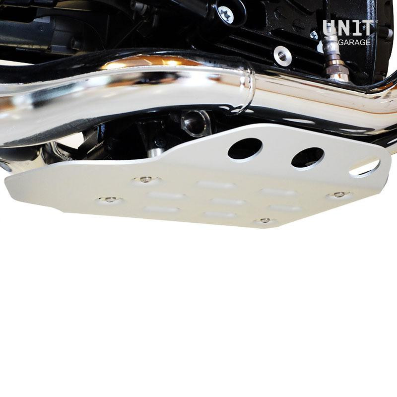 Aluminium engine guard for the R nineT – L'atelier Bleu Motostore