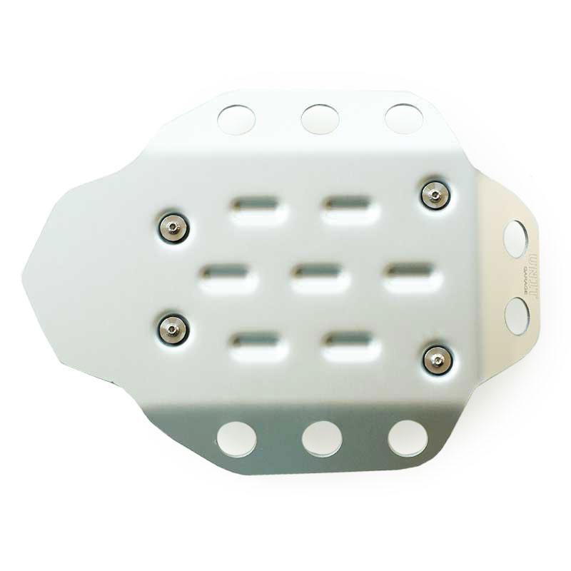 Aluminium engine mount for the R nineT – L'atelier Bleu Motostore