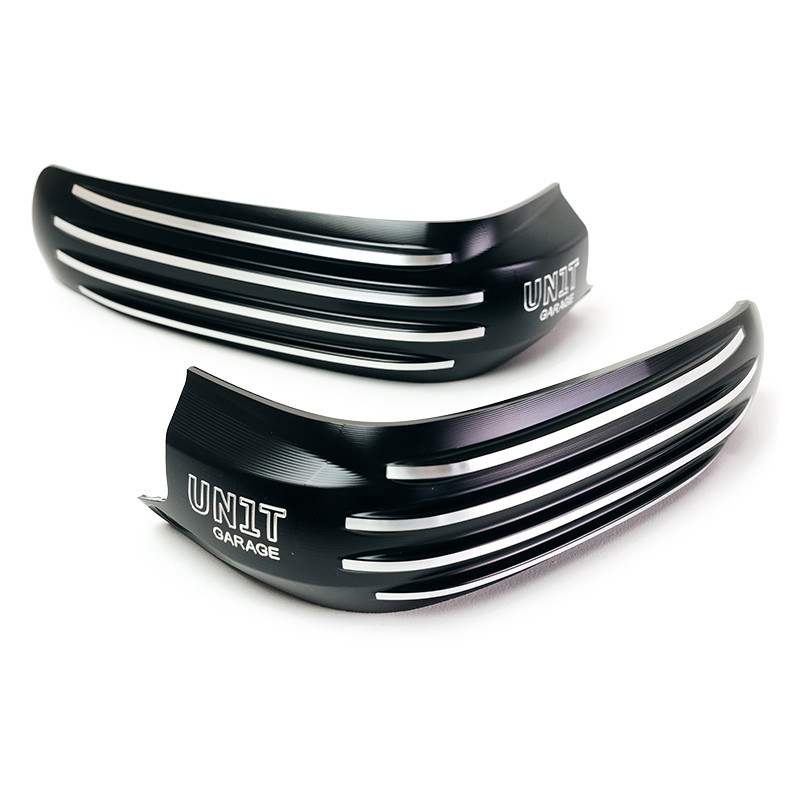 Black ignition coil cover for the R 12 – L'atelier Bleu Motostore