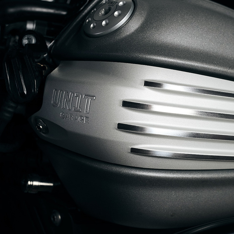  Couvercle de bobines d'allumage argent pour R 12 - L'atelier Bleu Motostore