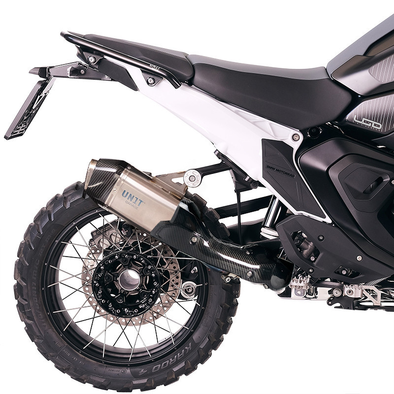 Rad exhaust silencer with carbon heat shield for the R 1300GS – L'atelier Bleu Motostore