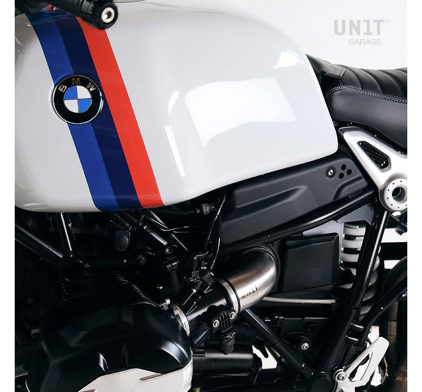 Black side covers for UG-RES-0015 and UG-RES-0024 fuel tanks - L'atelier Bleu Motostore