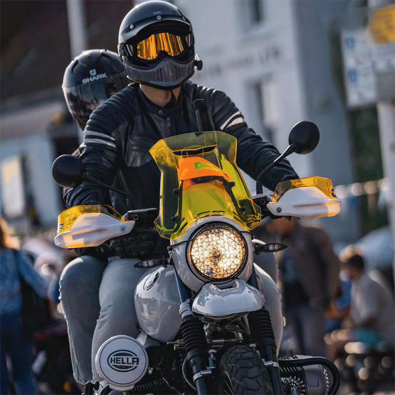 Wind deflector + GPS mount for R nineT Urban GS Yellow - L'atelier Bleu Motostore
