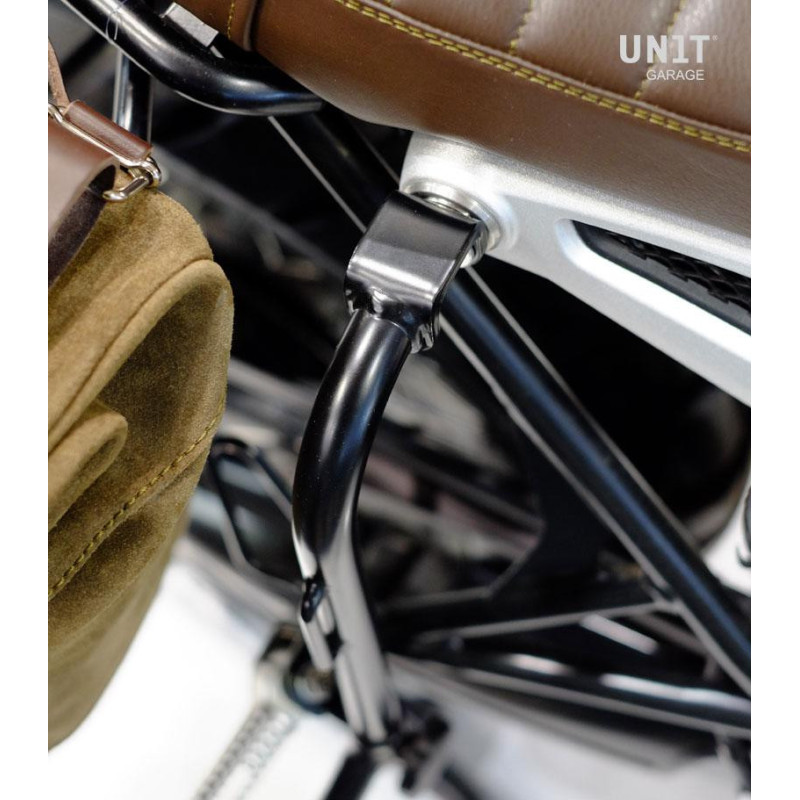 Surfboard holder for the R nineT – L'atelier Bleu Motostore
