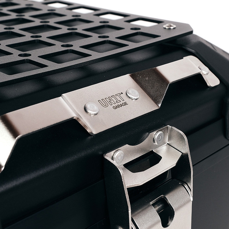 Atlas 44L aluminium top box for BMW original system - L'atelier Bleu Motostore