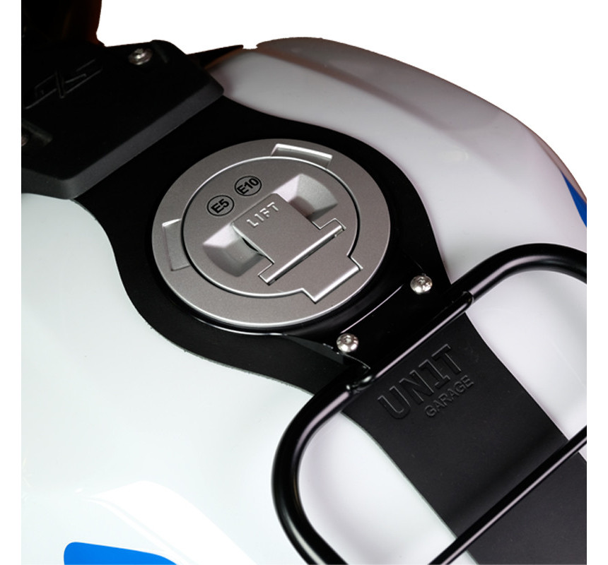 Tank bag mount for R 12 G/S – Black leather – L'atelier Bleu Motostore