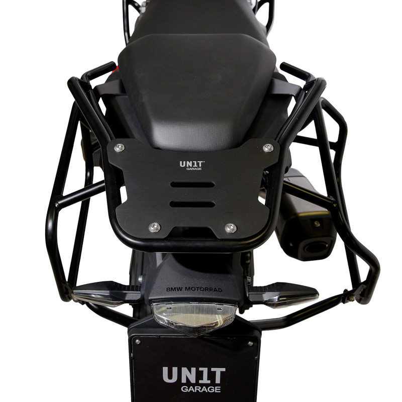 Top box mount for the F 450 GS – L'atelier Bleu Motostore