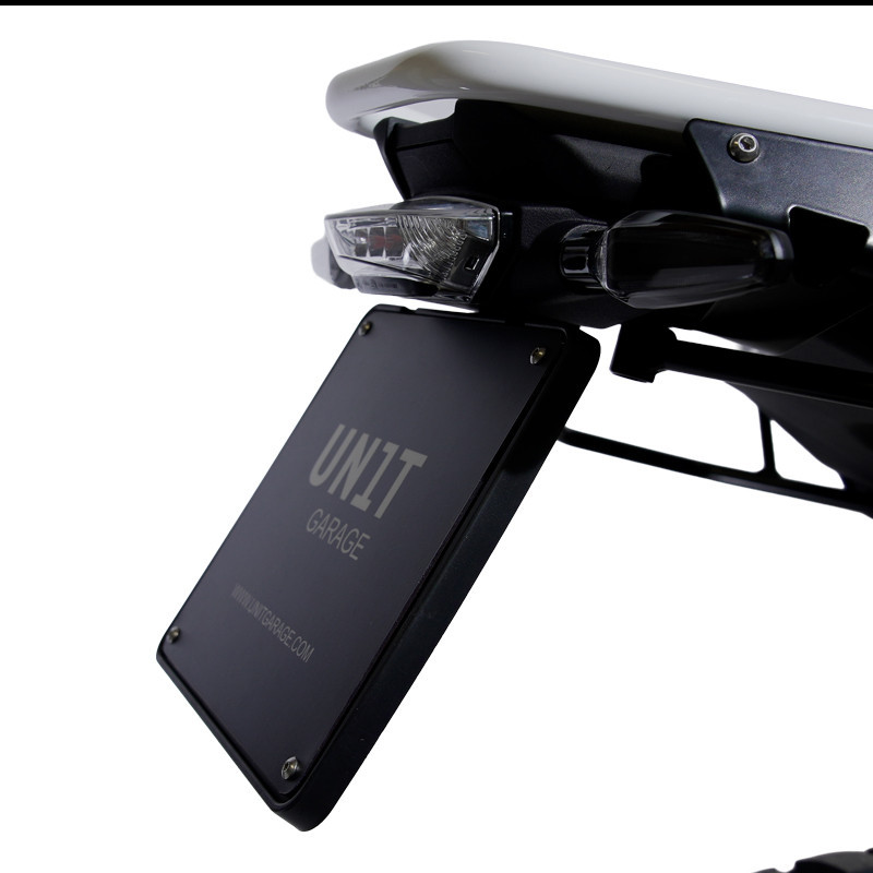 Rally number plate holder for the F 450 GS – L'atelier Bleu Motostore