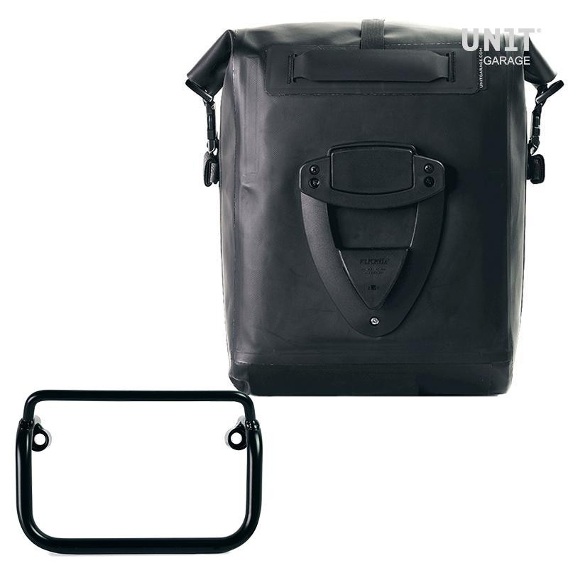 Sacoche latérale Khali en TPU 20L-26L + support pour échappement droit