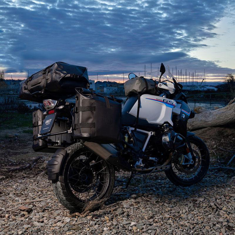 Adjustable Hypalon pannier rack + left-hand bracket for the R 1300GS