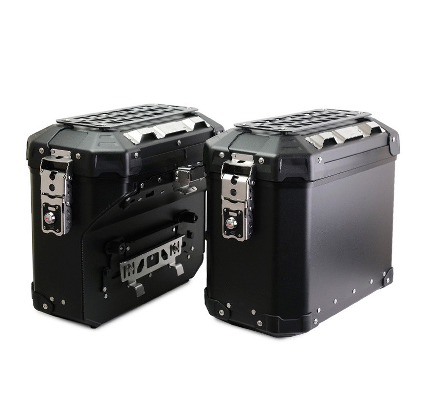 Pair of Atlas aluminium panniers (39L + 32L) + Atlas mounting brackets for the R 12 nineT