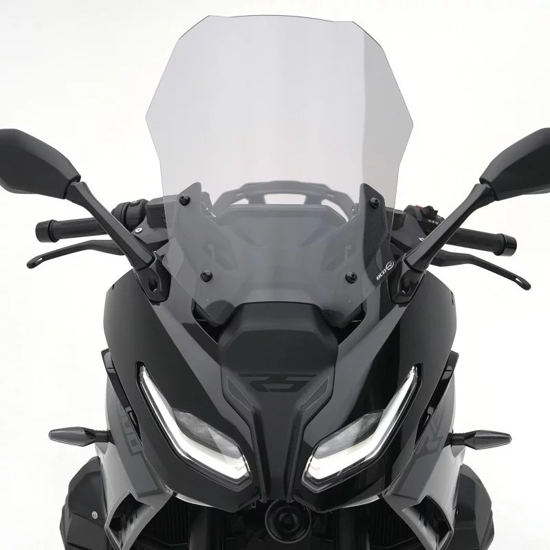 Raised wind deflector for the R 1300 RS