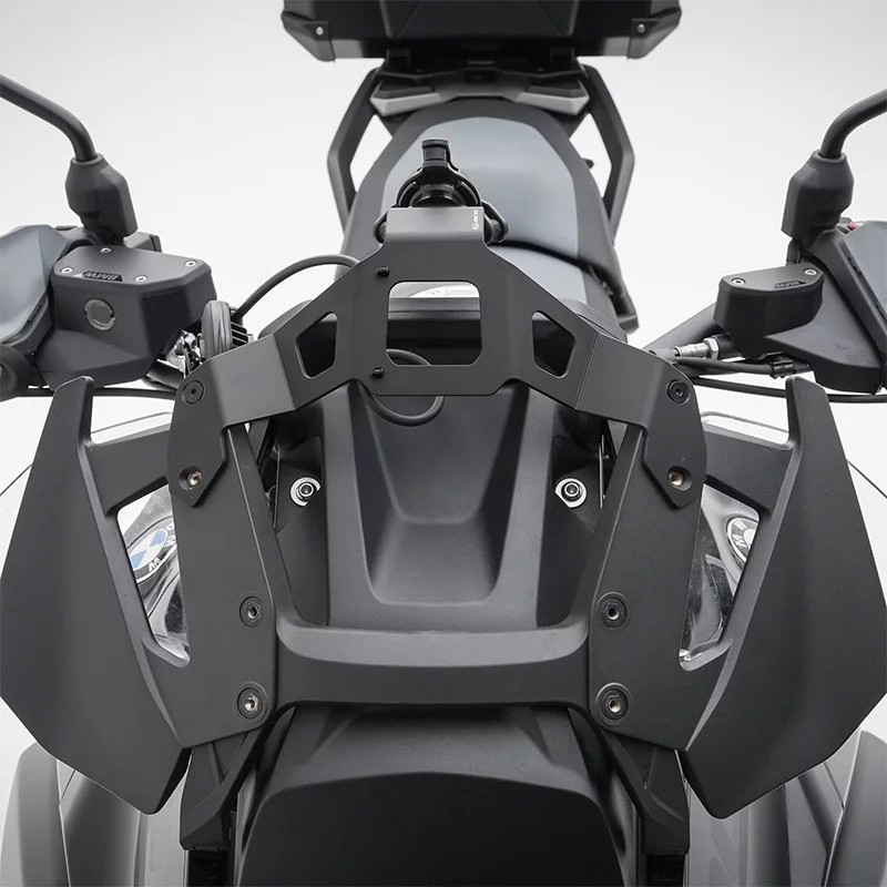 QuadLock Stage 3 phone holder for the R 1300 GS & GSA