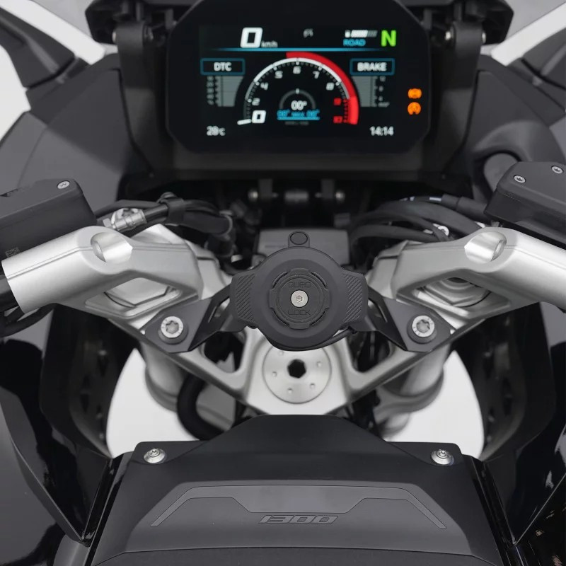 QuadLock Stage 4 phone holder for the R 1300 RS