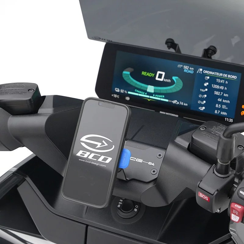 Support téléphone QuadLock Stage 1 pour CE 04