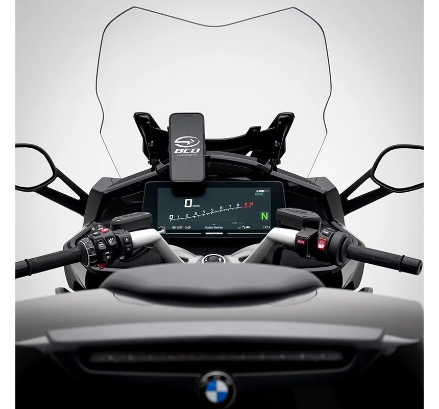QuadLock Stage 3 phone holder for the K 1600 GT